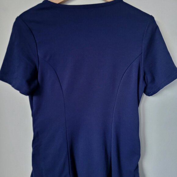 Jaanuu navy scrub top in M - Picture 5 of 5